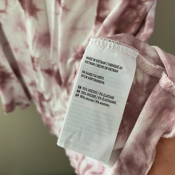 Women’s American Eagle Outfitters Pink Tie Dye Cold Shoulder Tank Top Size Large - Picture 6 of 6